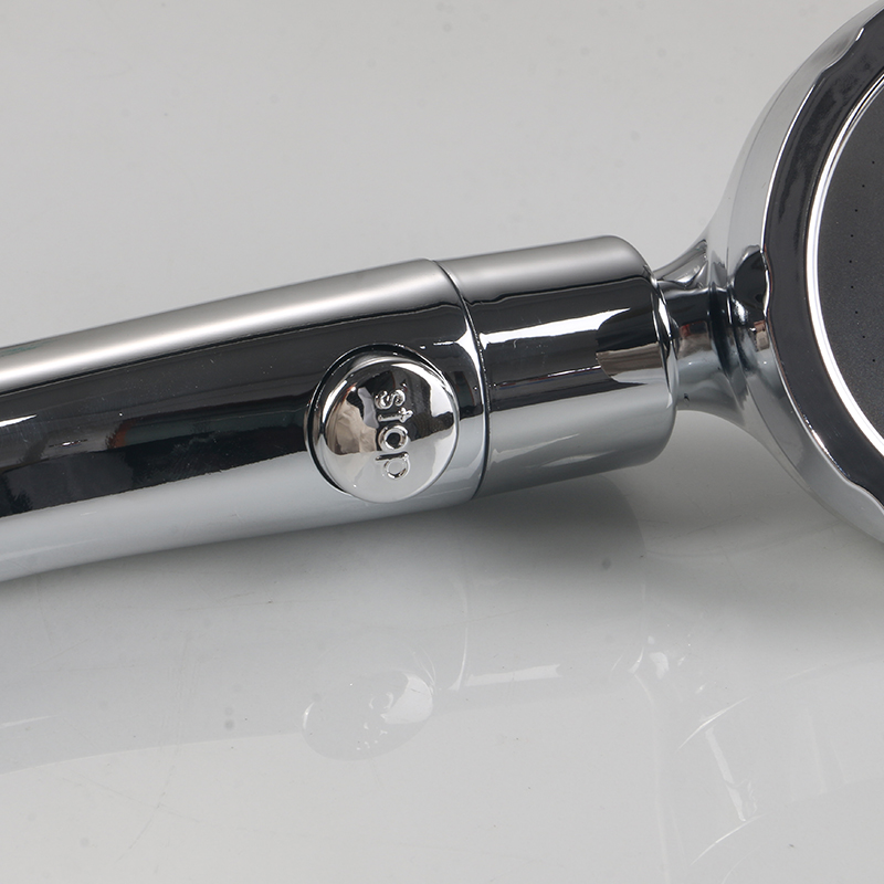 Japansk galvaniseret bruser med svinghoved